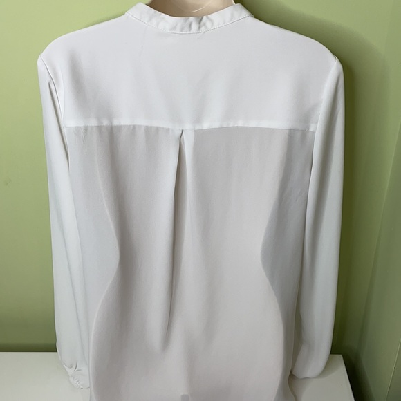 White Blouse - Picture 2 of 3